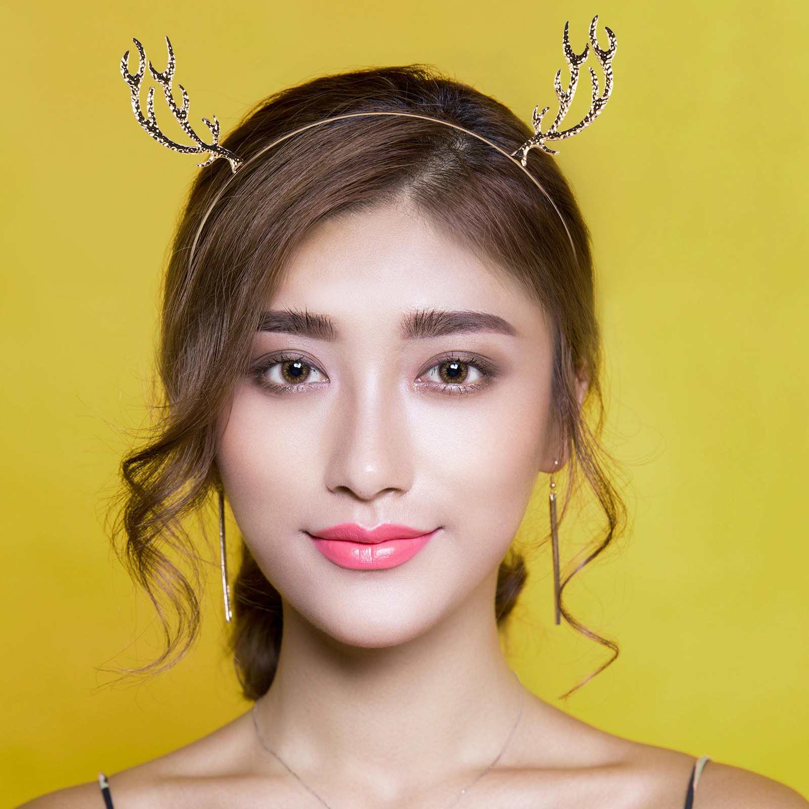 Diadema de metal con adornos d - Reindeer Antlers Headband reseña y precio